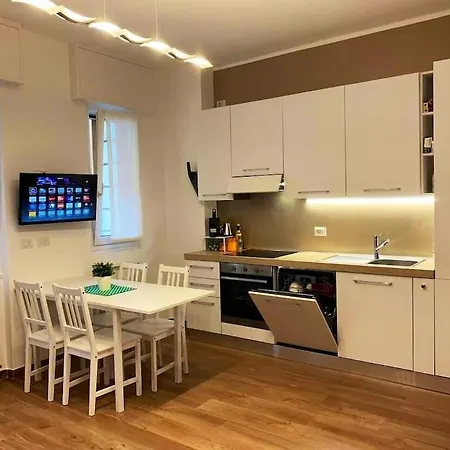 Via Torino- Bilocale A 3 Minuti Dal Mare Arenzano